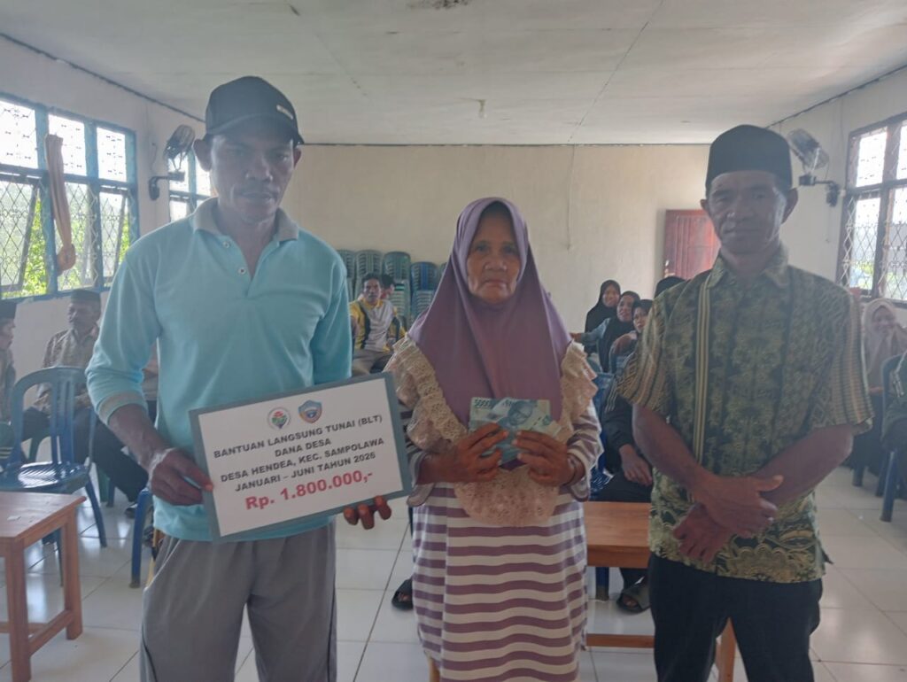 Pemerintah Desa Hendea Salurkan BLT Dana Desa Periode Januari-Juni kepada Keluarga Penerima Manfaat (KPM)